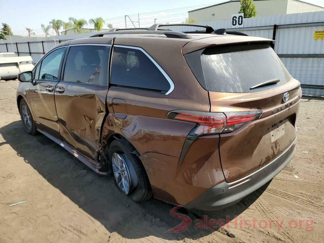 5TDJRKEC0MS068780 2021 TOYOTA SIENNA