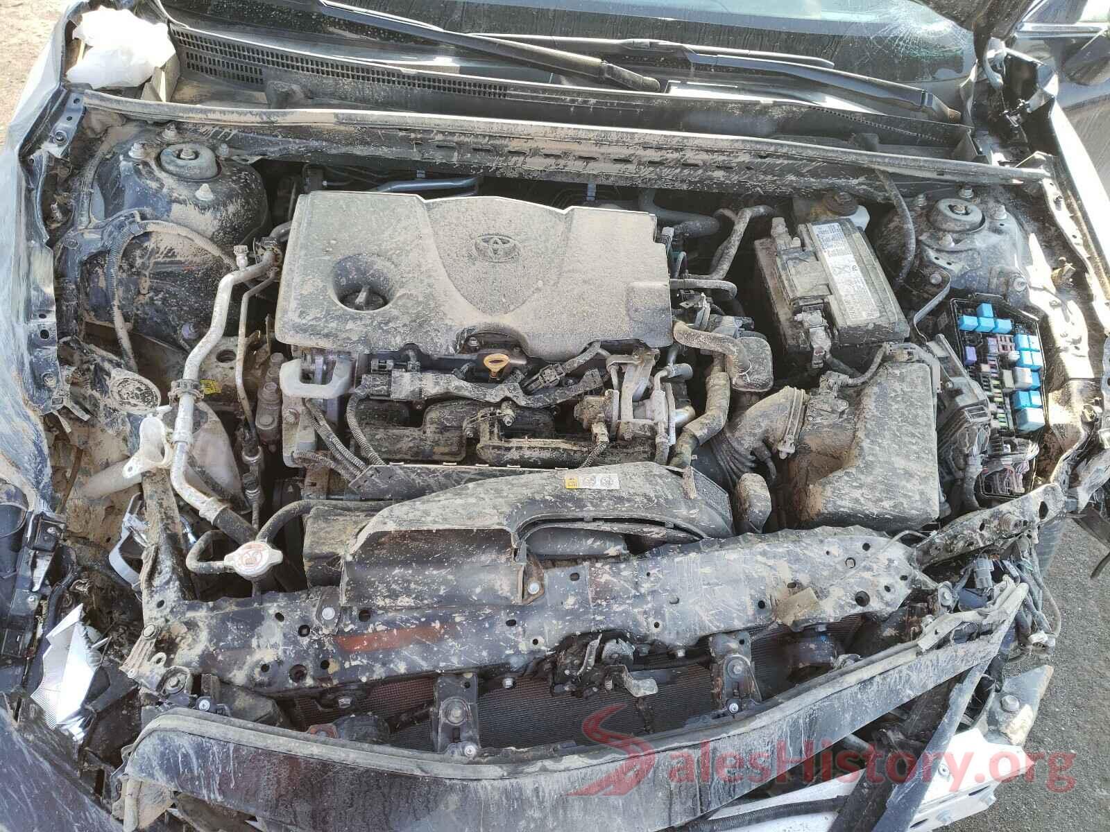 4T1B11HK0KU835279 2019 TOYOTA CAMRY