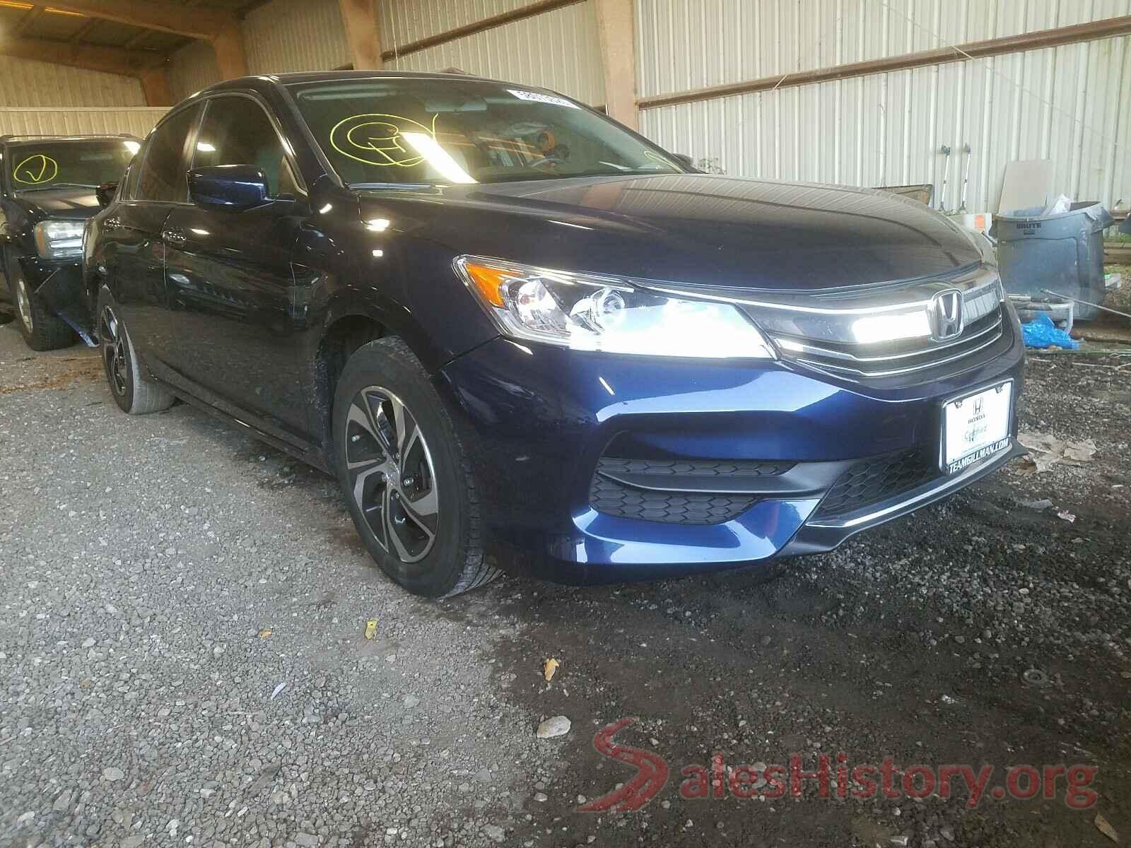 1HGCR2F37HA256773 2017 HONDA ACCORD