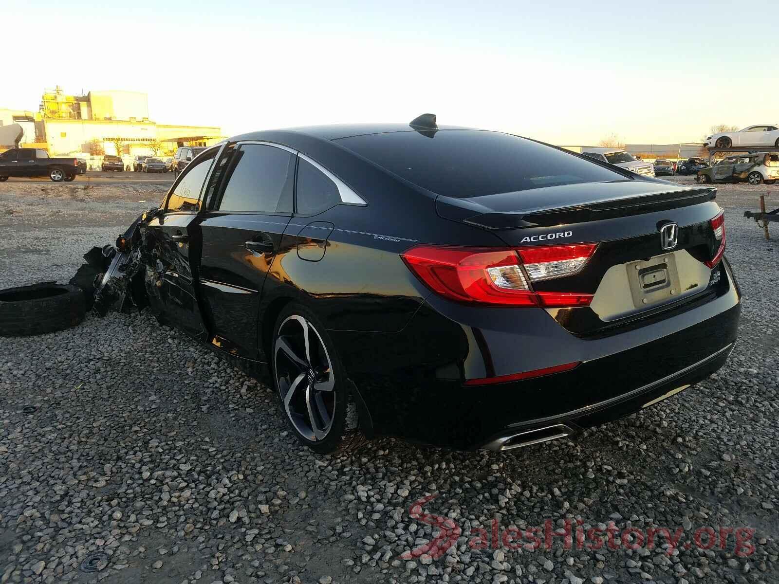 1HGCV2E38JA036920 2018 HONDA ACCORD