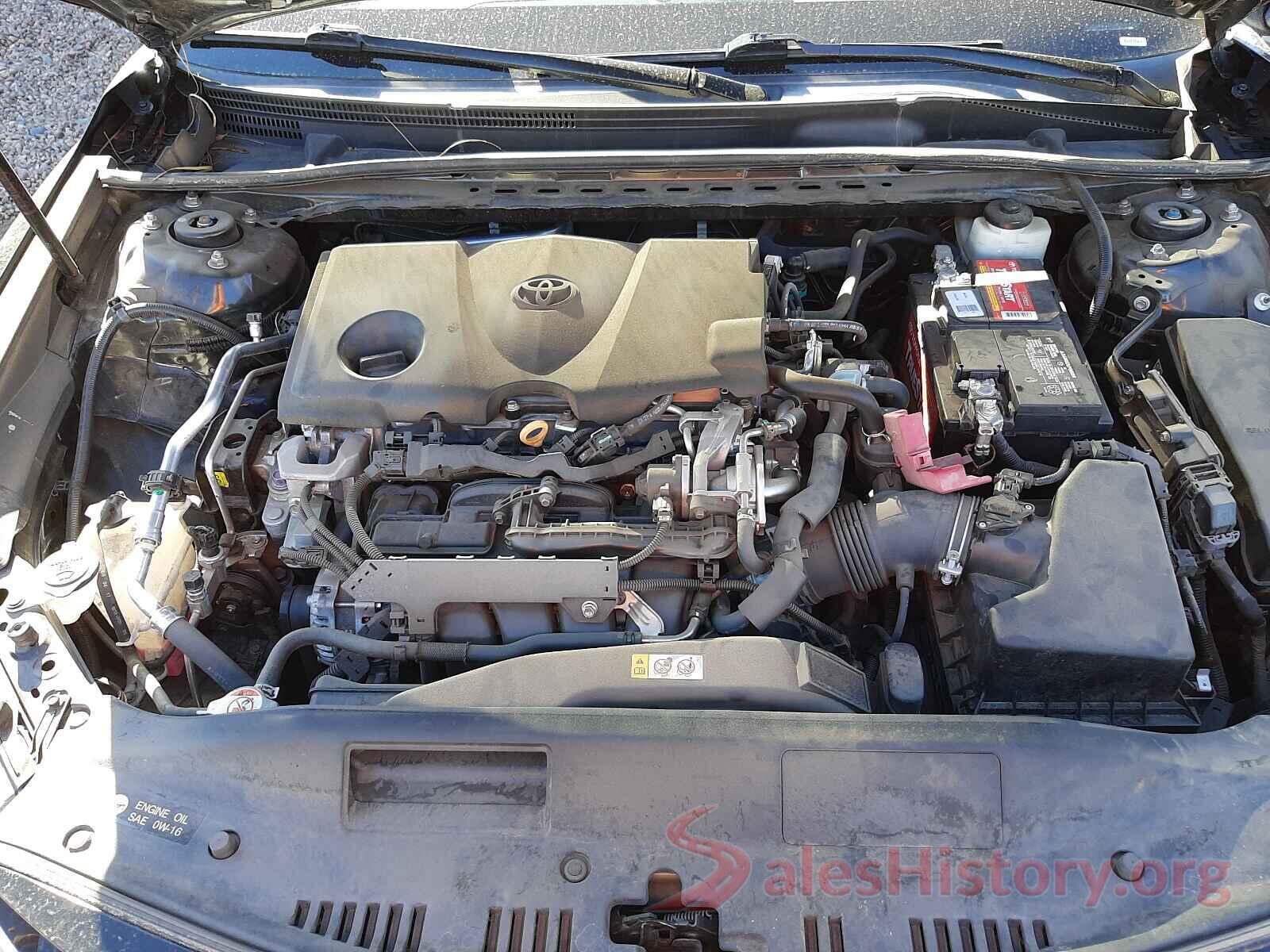 4T1B11HK5JU058175 2018 TOYOTA CAMRY