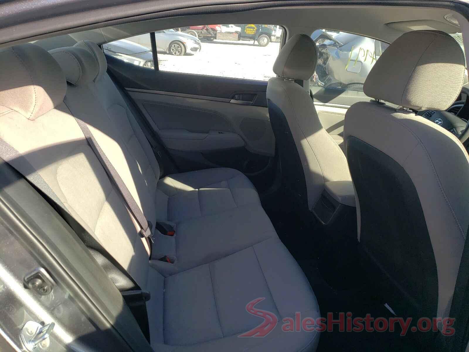 5NPD84LF4JH337700 2018 HYUNDAI ELANTRA