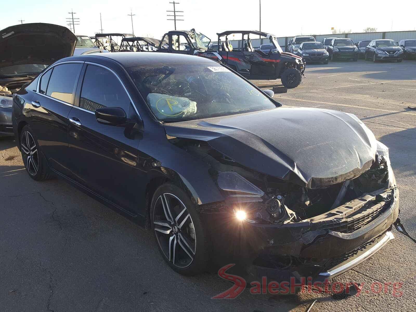 1HGCR2F58HA263880 2017 HONDA ACCORD