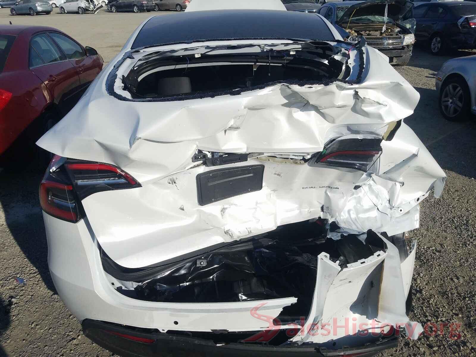 5YJYGDEE5LF052840 2020 TESLA MODEL Y