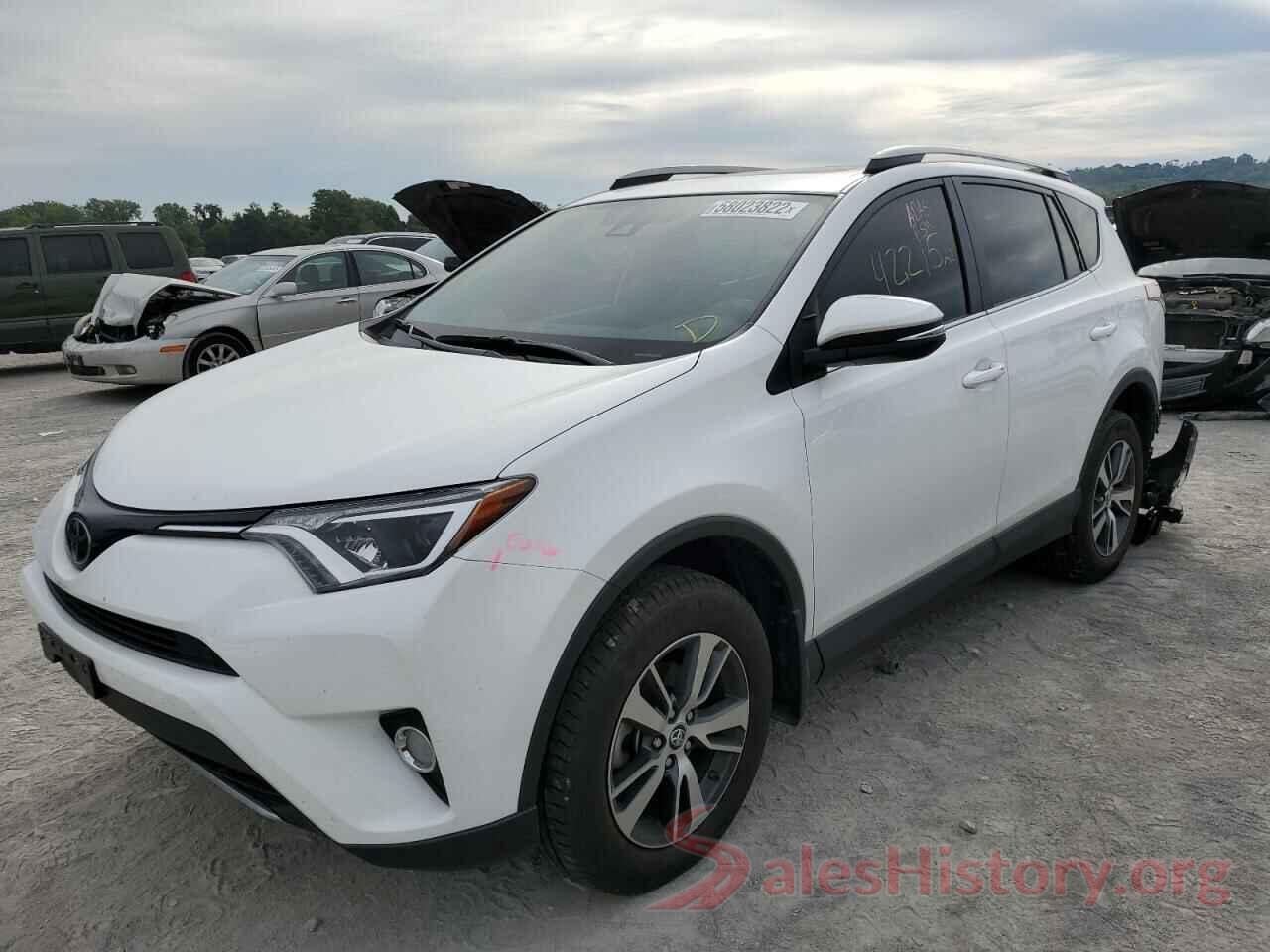 2T3RFREV5JW842683 2018 TOYOTA RAV4