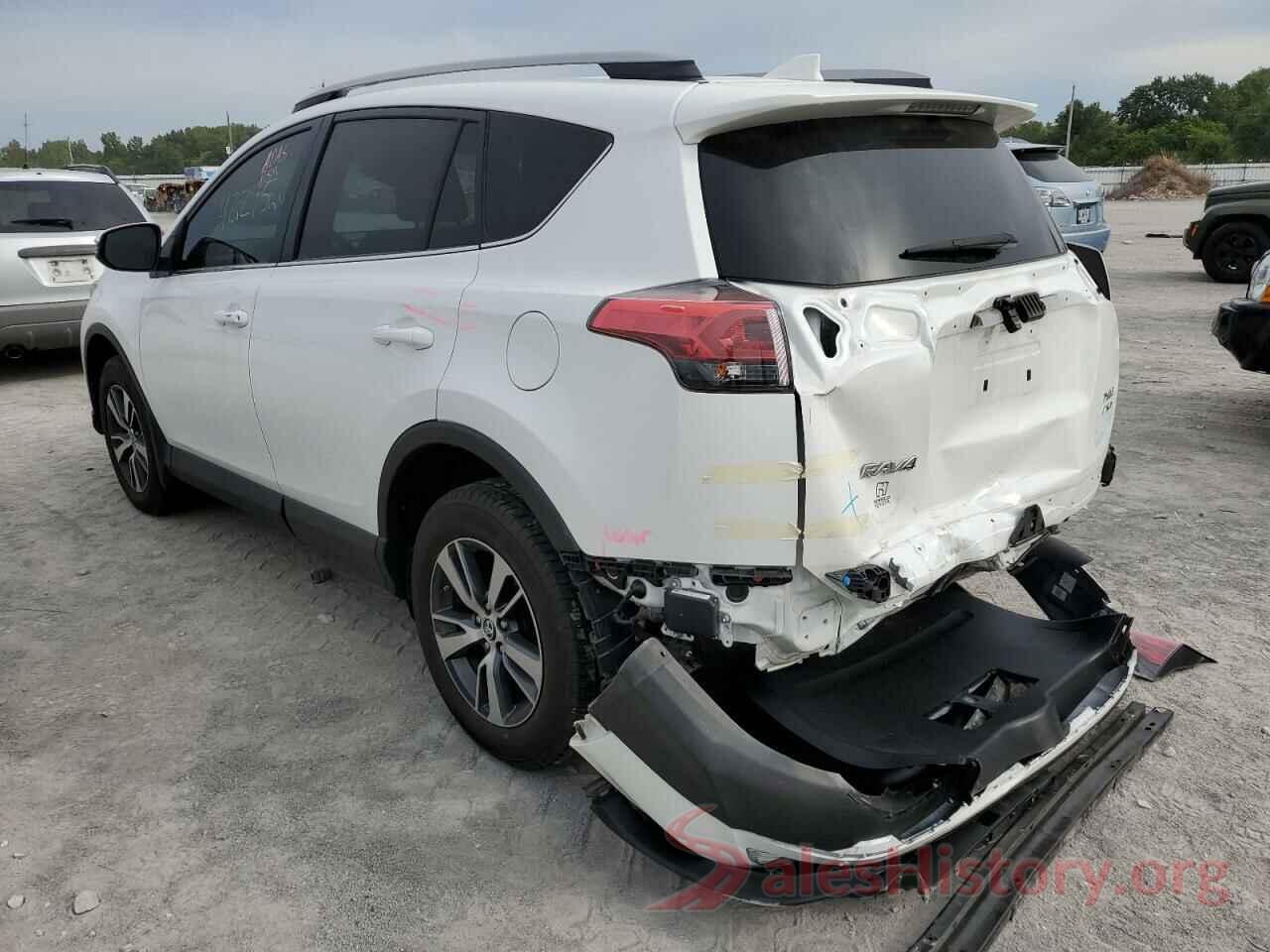 2T3RFREV5JW842683 2018 TOYOTA RAV4