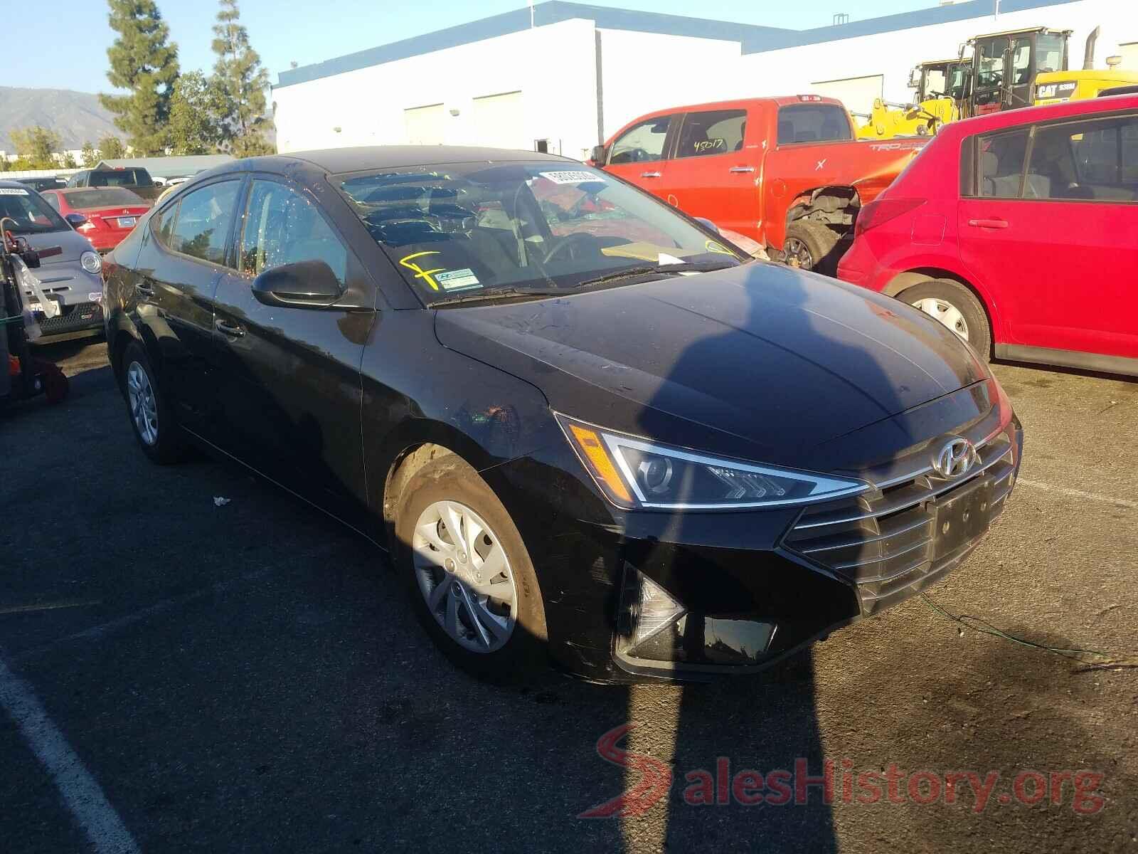 5NPD74LF0KH450256 2019 HYUNDAI ELANTRA