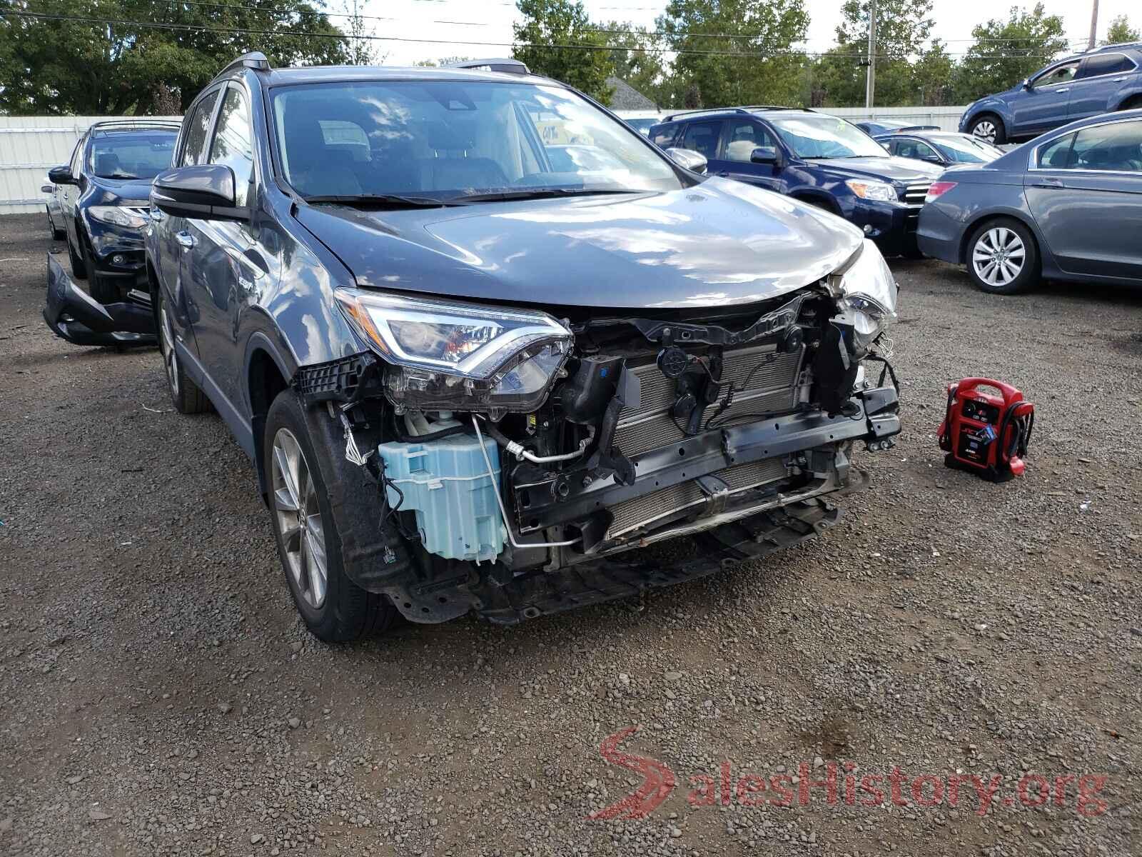 JTMDJREV4JD170802 2018 TOYOTA RAV4