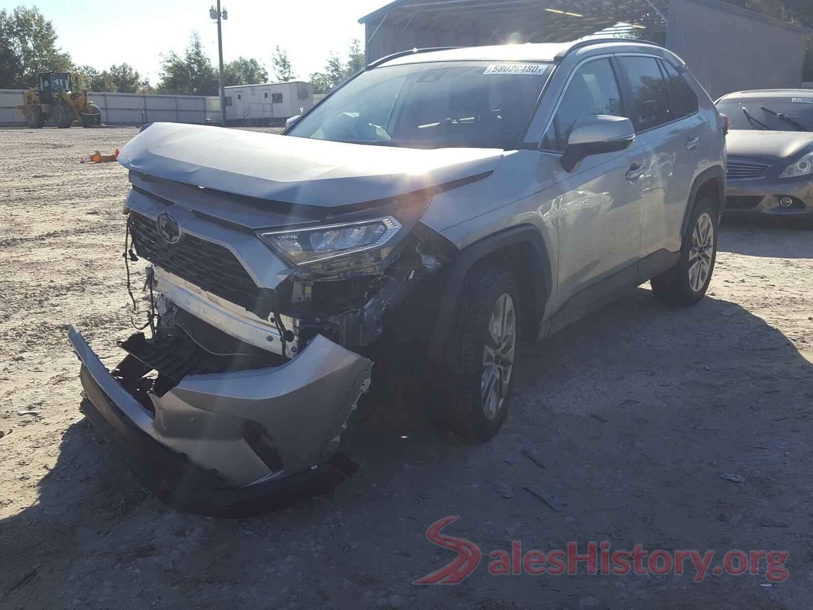 2T3C1RFV0KW007112 2019 TOYOTA RAV4