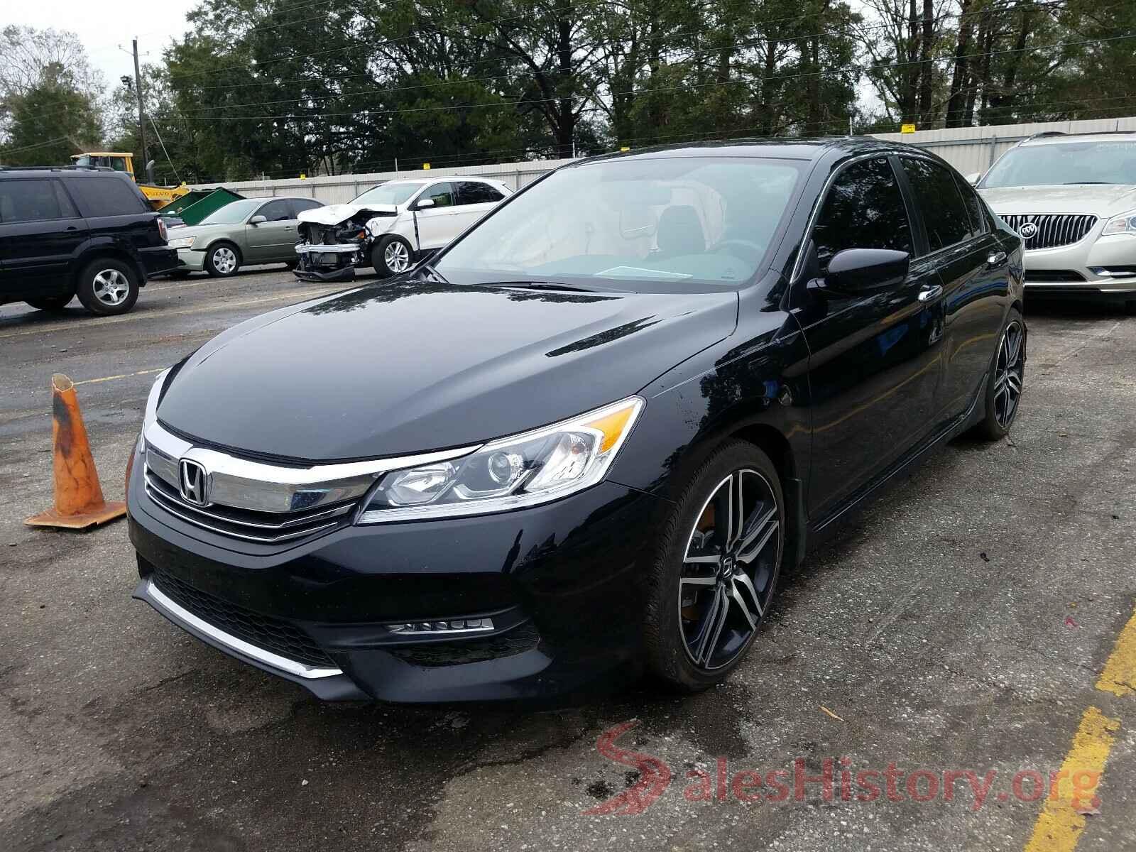 1HGCR2F51HA262912 2017 HONDA ACCORD