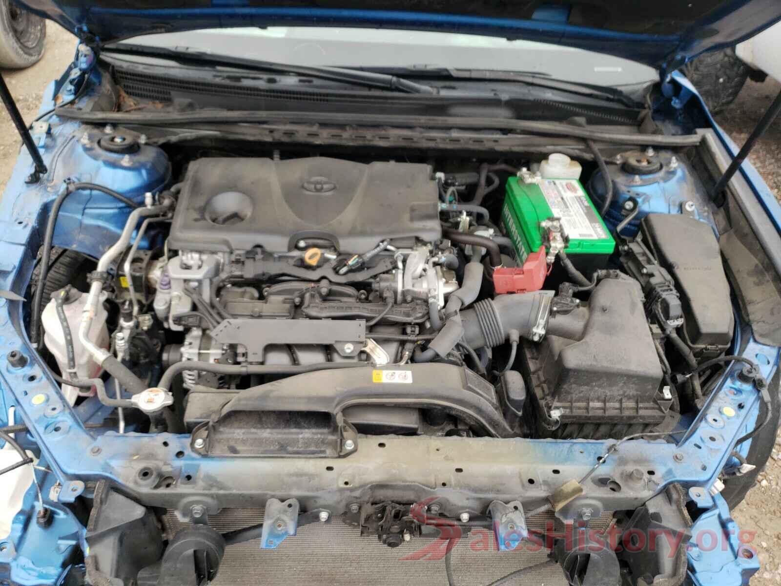 4T1B11HK8JU155371 2018 TOYOTA CAMRY