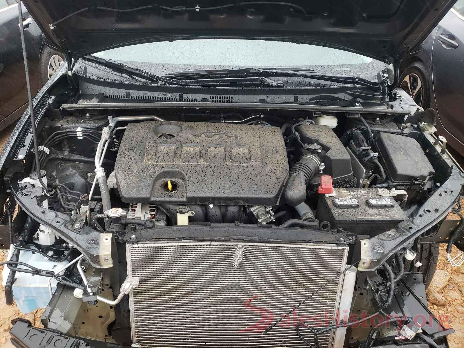 5YFBURHE7HP725498 2017 TOYOTA COROLLA