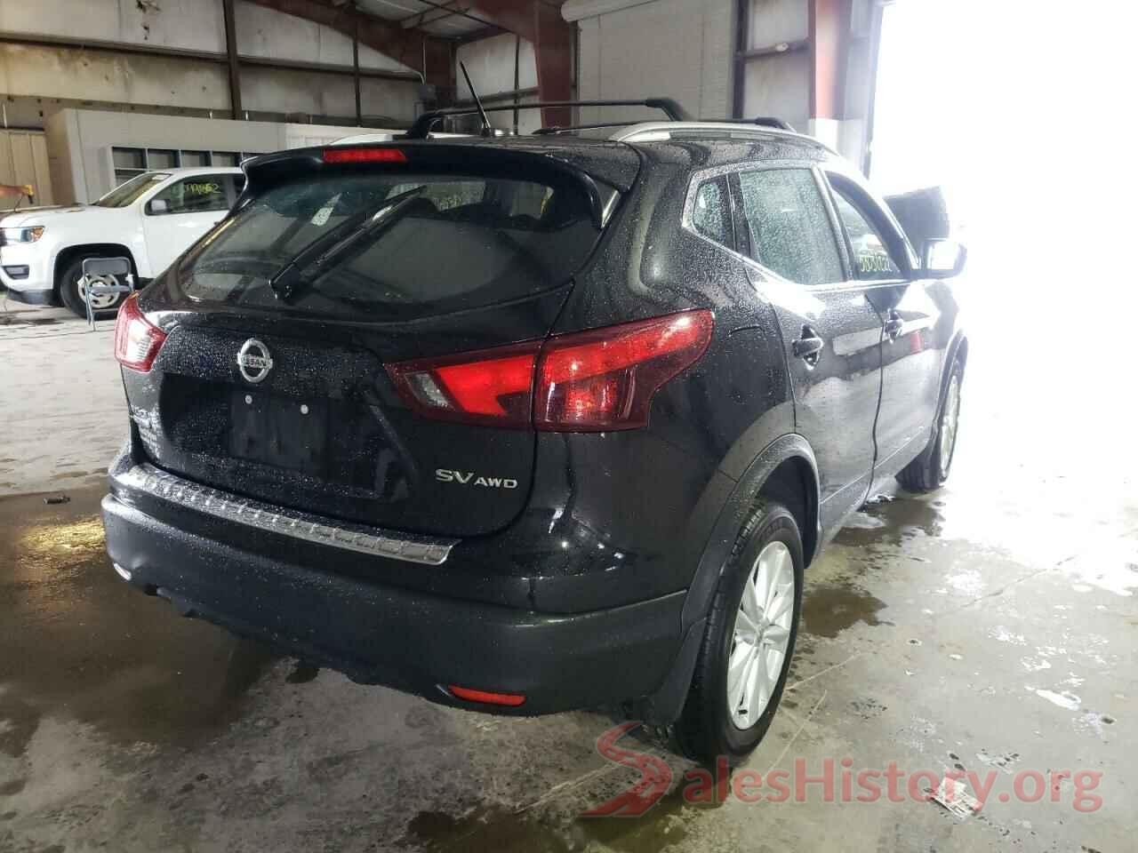 JN1BJ1CR8JW286817 2018 NISSAN ROGUE