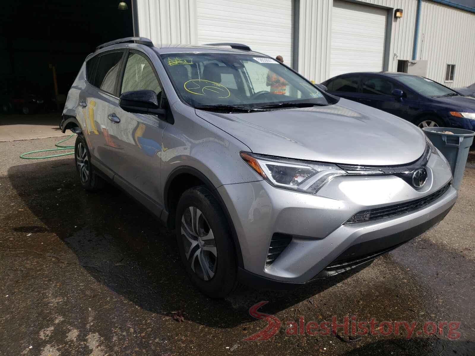 JTMBFREV0JJ230357 2018 TOYOTA RAV4