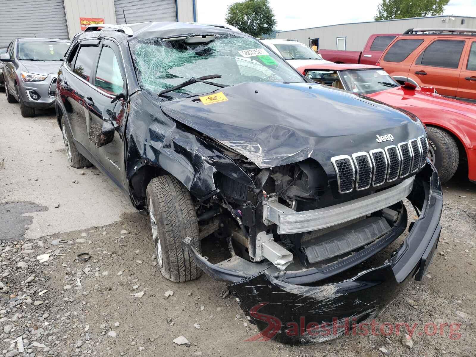 1C4PJMLB5KD181074 2019 JEEP CHEROKEE