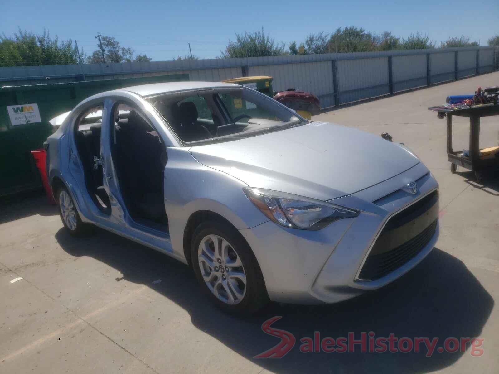 3MYDLBYV9HY180618 2017 TOYOTA YARIS