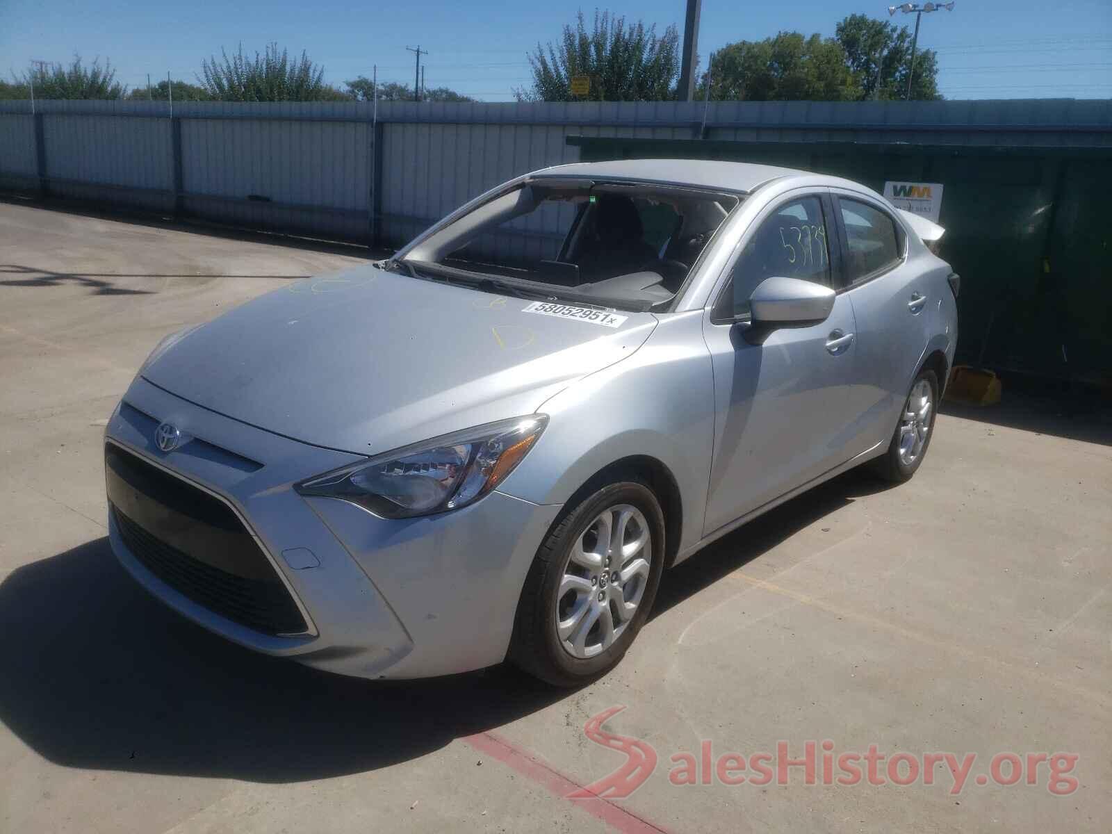 3MYDLBYV9HY180618 2017 TOYOTA YARIS