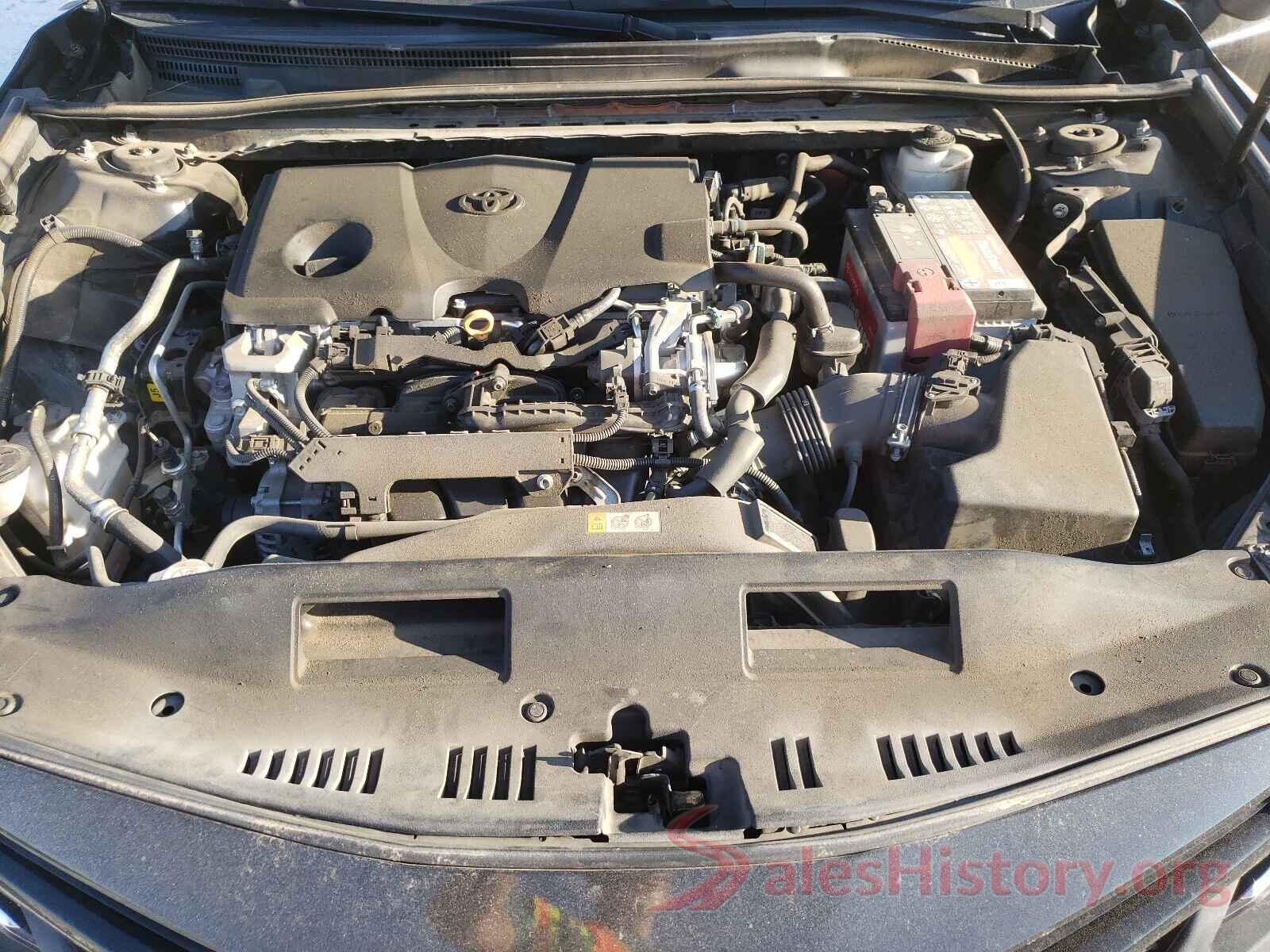 4T1B11HK5JU638249 2018 TOYOTA CAMRY