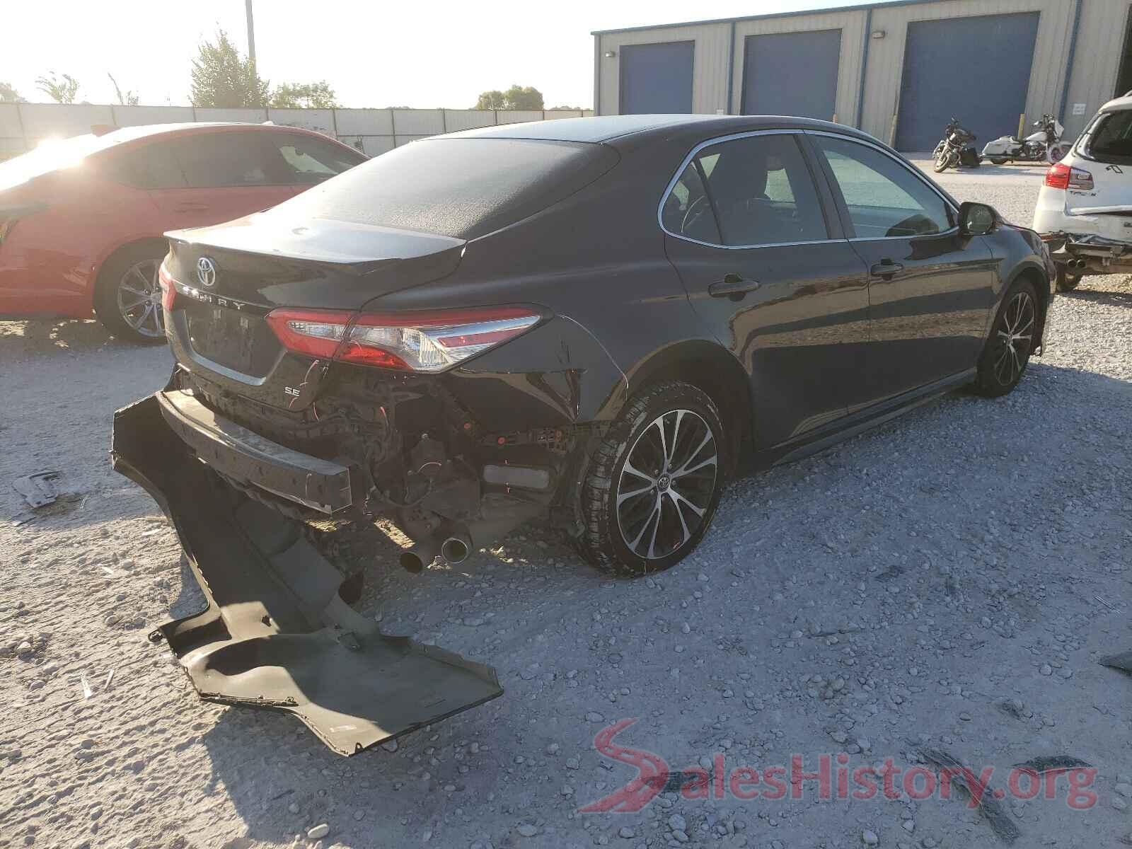 4T1B11HK5JU638249 2018 TOYOTA CAMRY