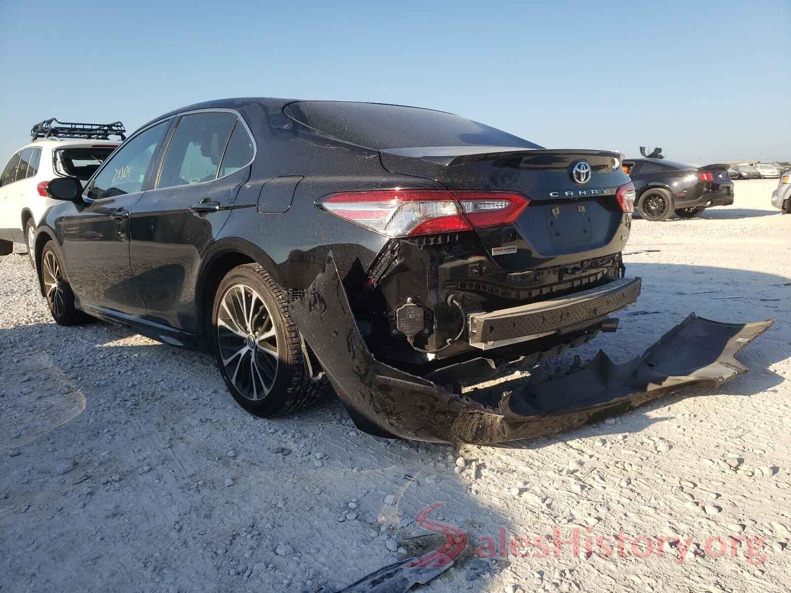 4T1B11HK5JU638249 2018 TOYOTA CAMRY