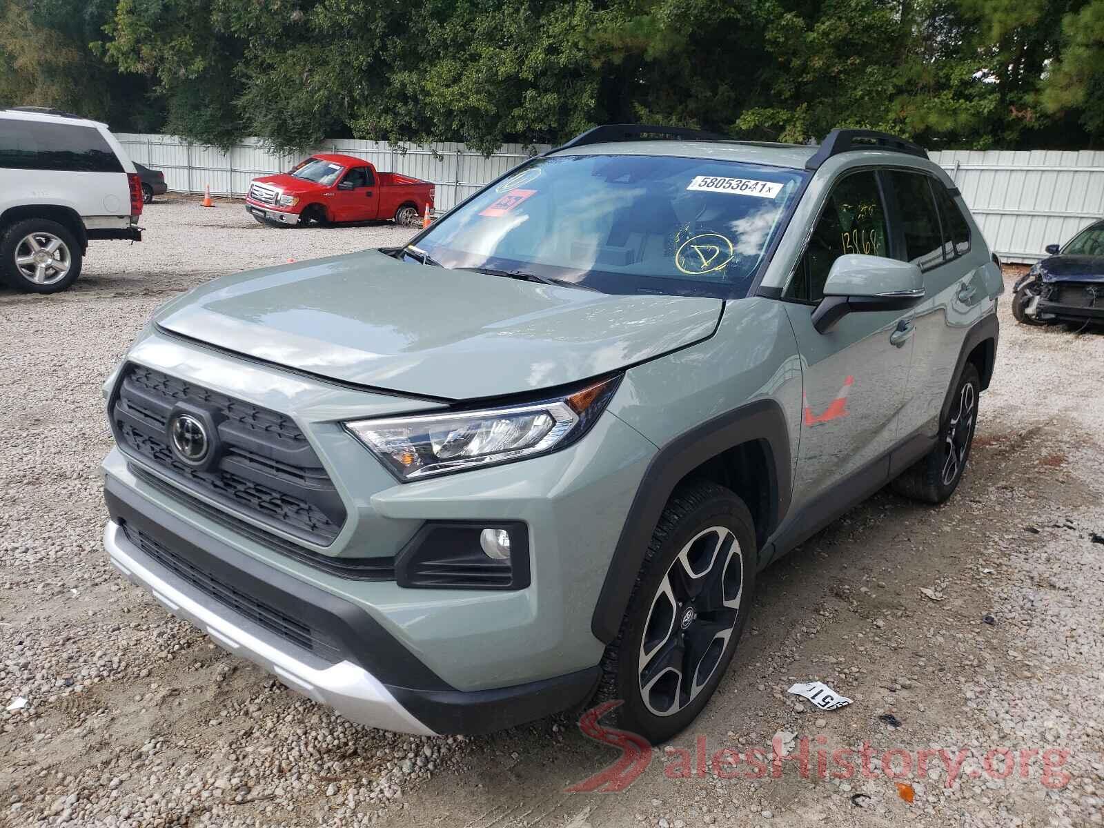 2T3J1RFV9KW032422 2019 TOYOTA RAV4