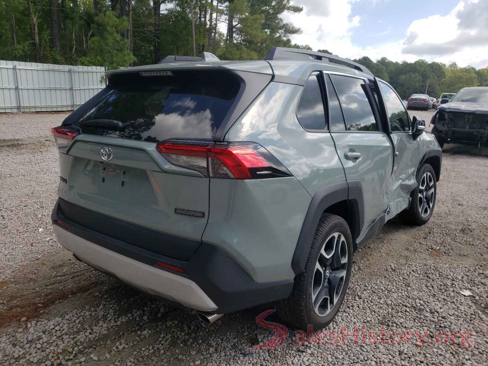 2T3J1RFV9KW032422 2019 TOYOTA RAV4