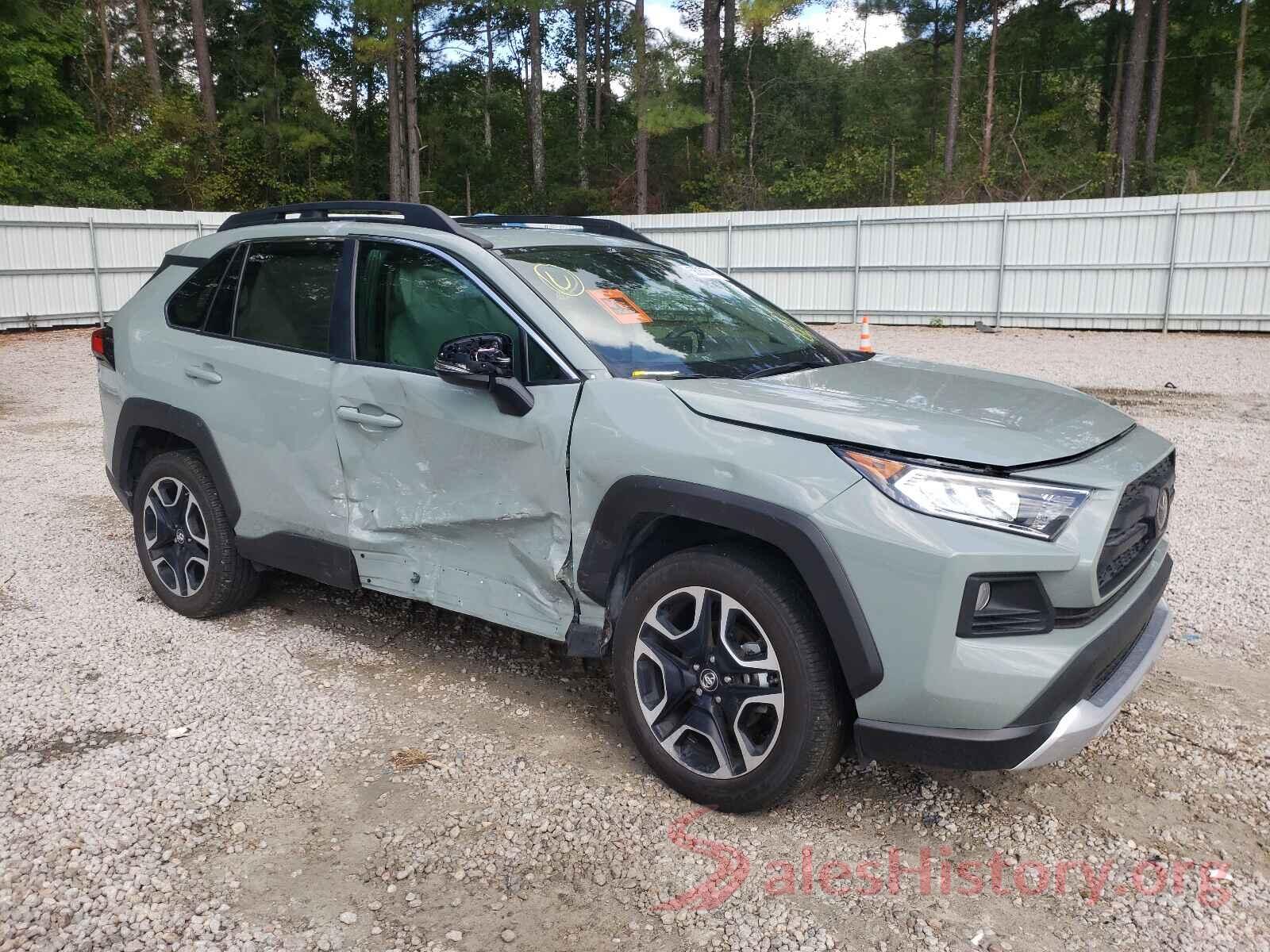 2T3J1RFV9KW032422 2019 TOYOTA RAV4