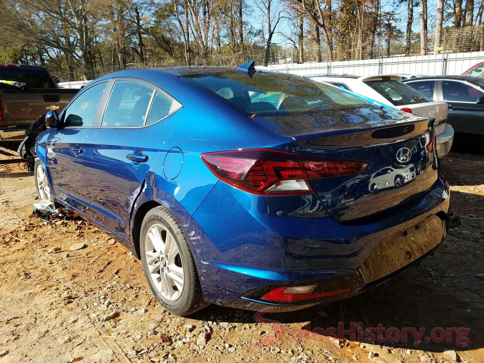 5NPD84LF0KH427122 2019 HYUNDAI ELANTRA