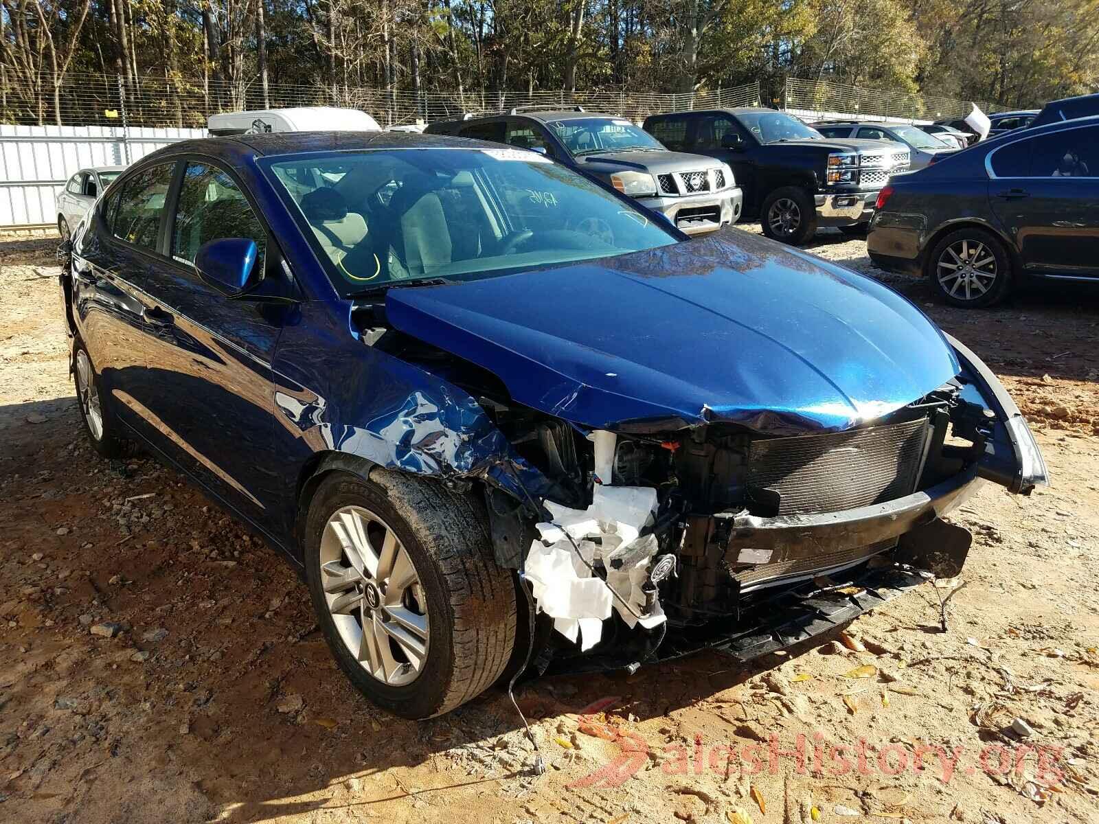 5NPD84LF0KH427122 2019 HYUNDAI ELANTRA