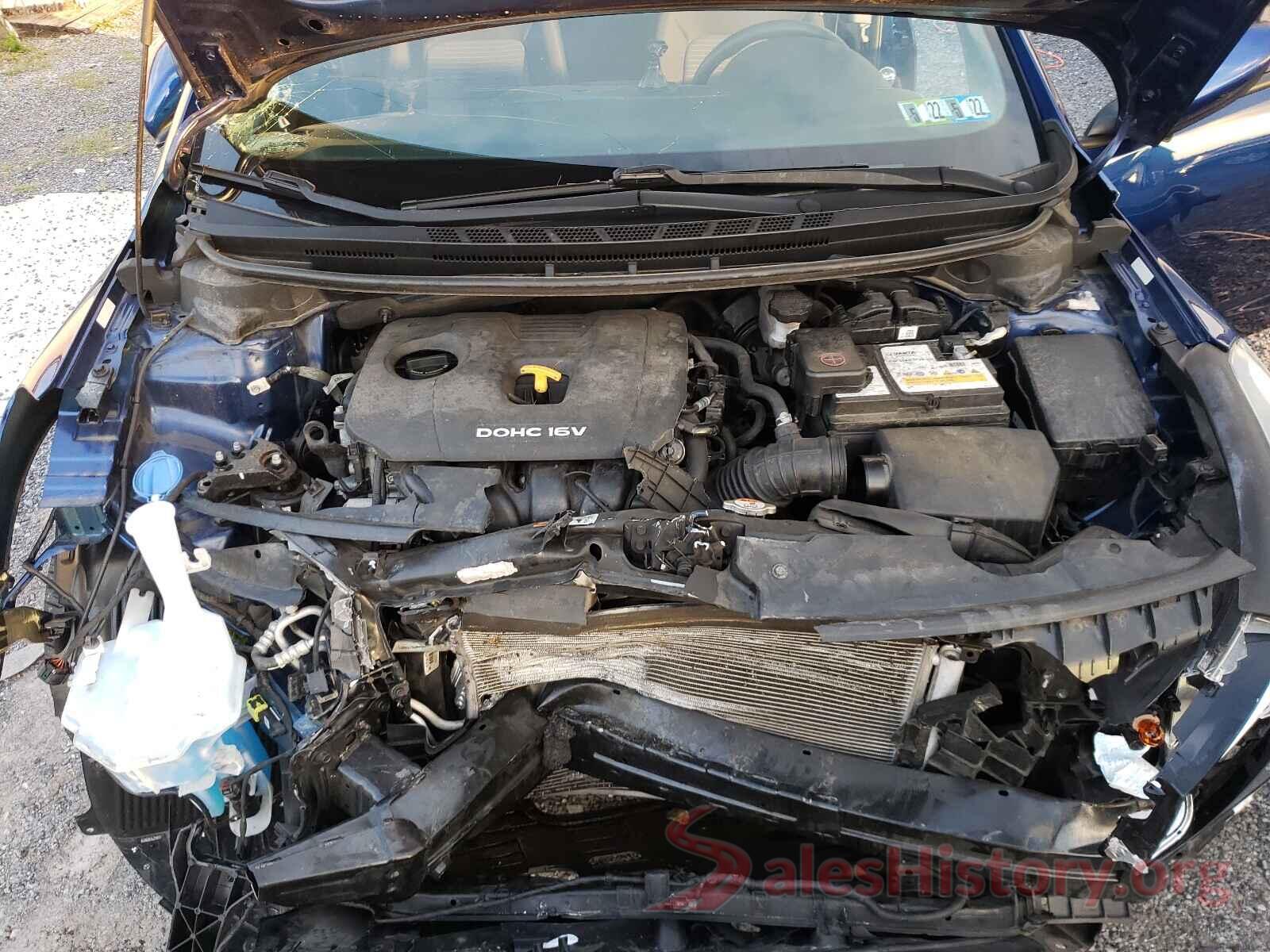 3KPFL4A75JE247754 2018 KIA FORTE