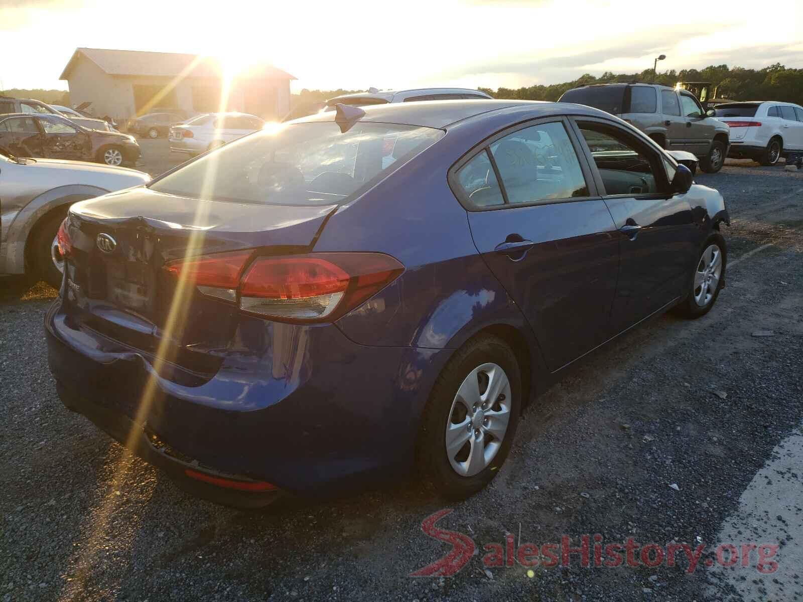 3KPFL4A75JE247754 2018 KIA FORTE