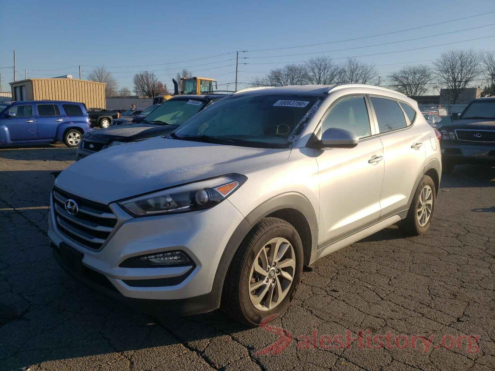 KM8J3CA48HU508246 2017 HYUNDAI TUCSON