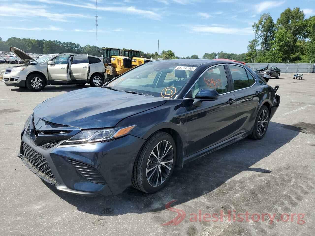 4T1B11HK2KU742327 2019 TOYOTA CAMRY