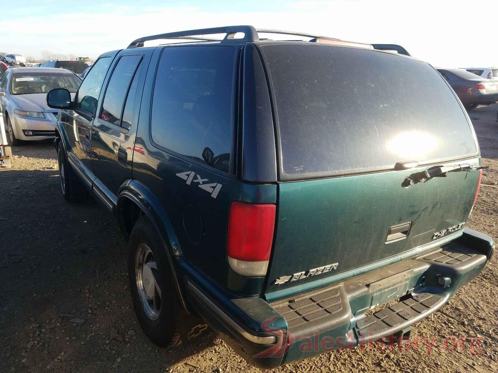 1GNDT13W2W2212286 1998 CHEVROLET BLAZER