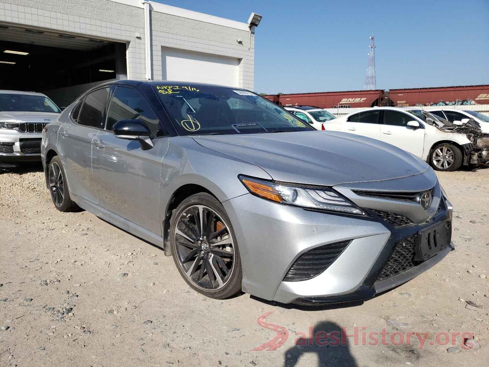 4T1BZ1HK9JU017671 2018 TOYOTA CAMRY