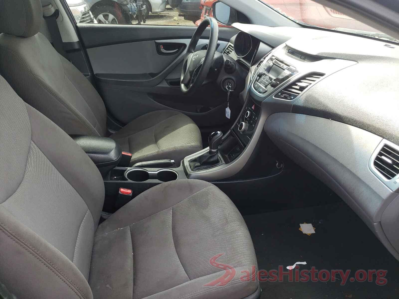 5NPDH4AE9GH729140 2016 HYUNDAI ELANTRA