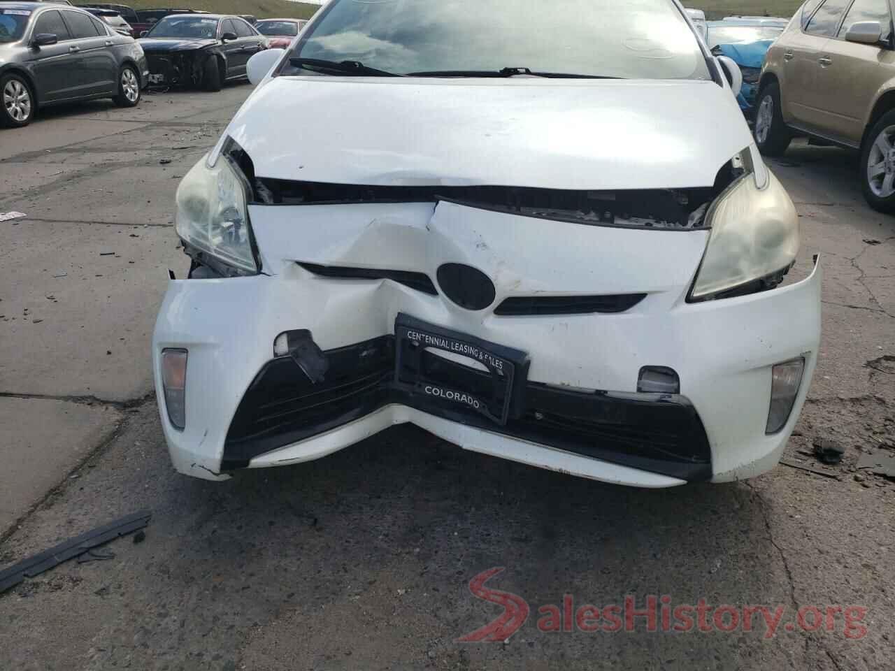 JTDKN3DU8D5699699 2013 TOYOTA PRIUS