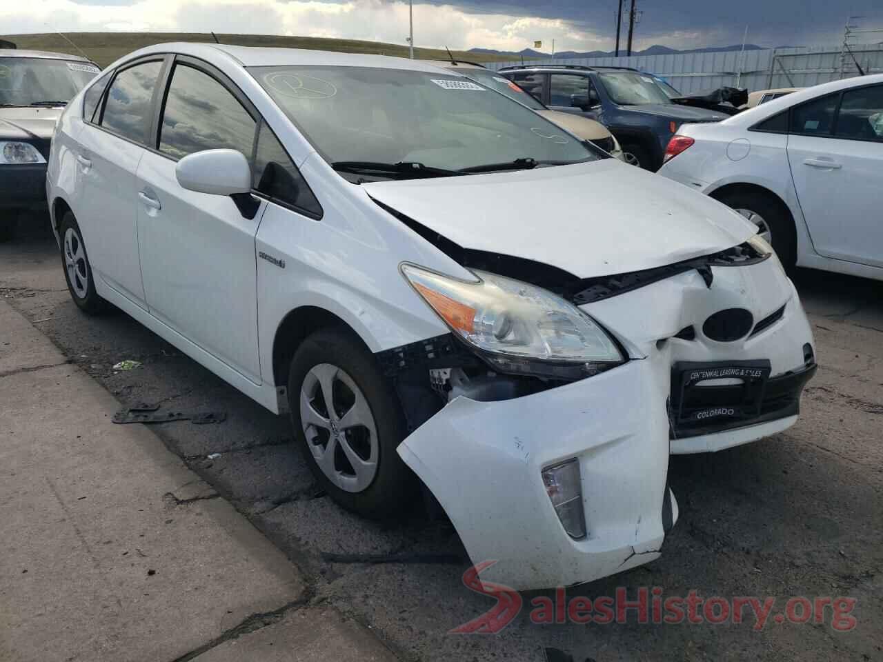 JTDKN3DU8D5699699 2013 TOYOTA PRIUS