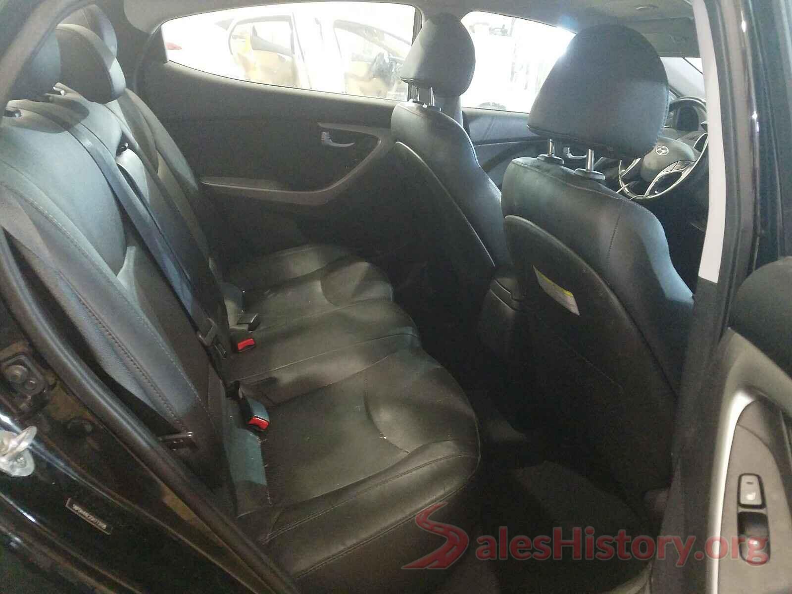 5NPDH4AE2GH773108 2016 HYUNDAI ELANTRA