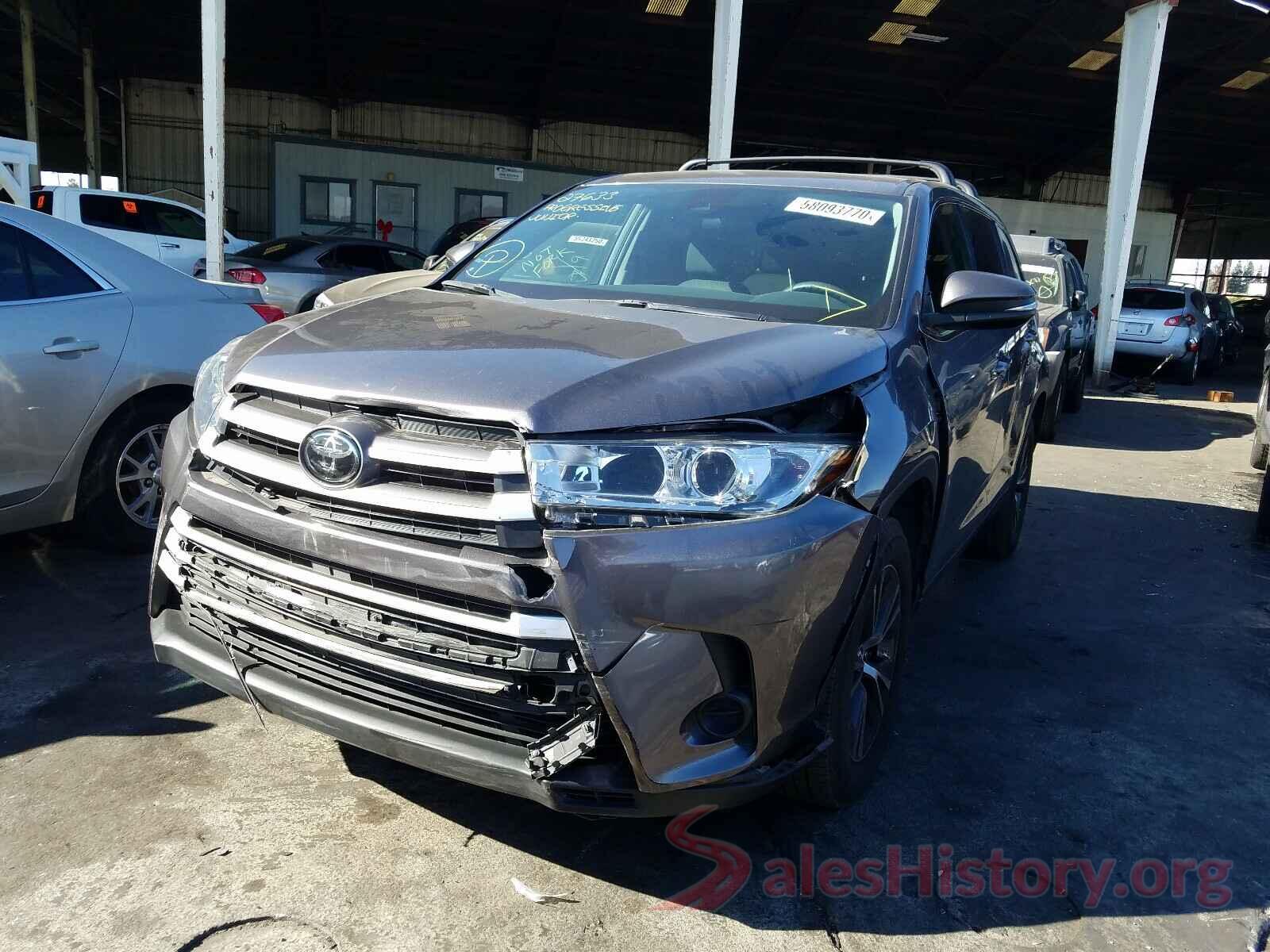 5TDZARFH9KS046884 2019 TOYOTA HIGHLANDER