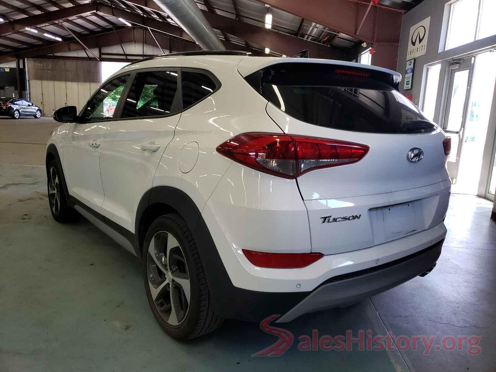 KM8J3CA29JU665546 2018 HYUNDAI TUCSON