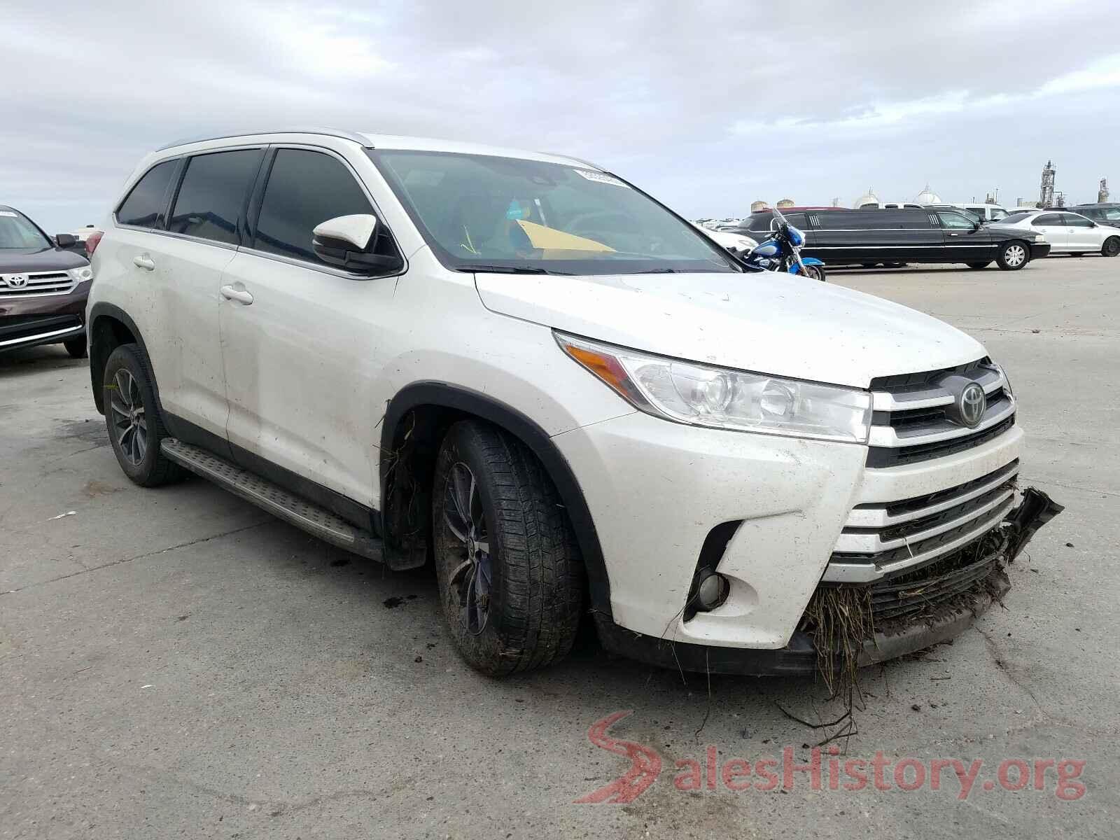 5TDKZRFH7KS348460 2019 TOYOTA HIGHLANDER