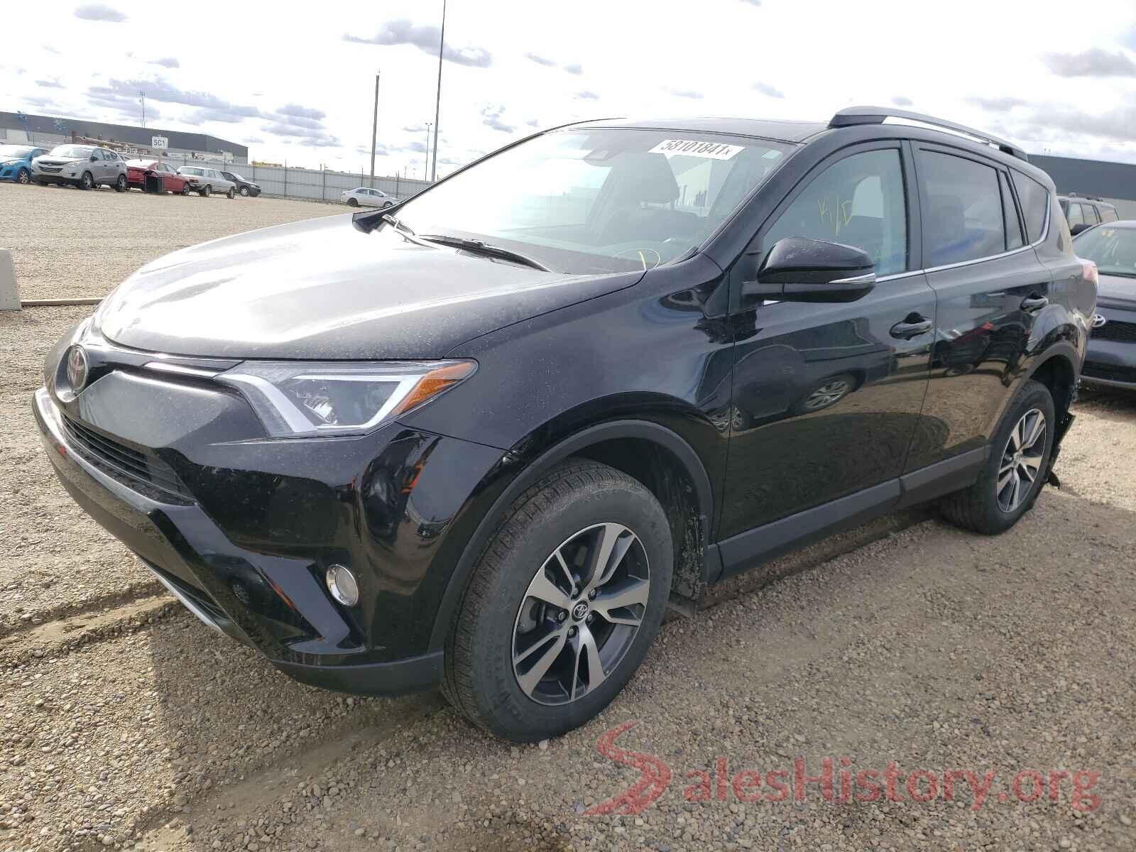 2T3RFREV6JW831868 2018 TOYOTA RAV4