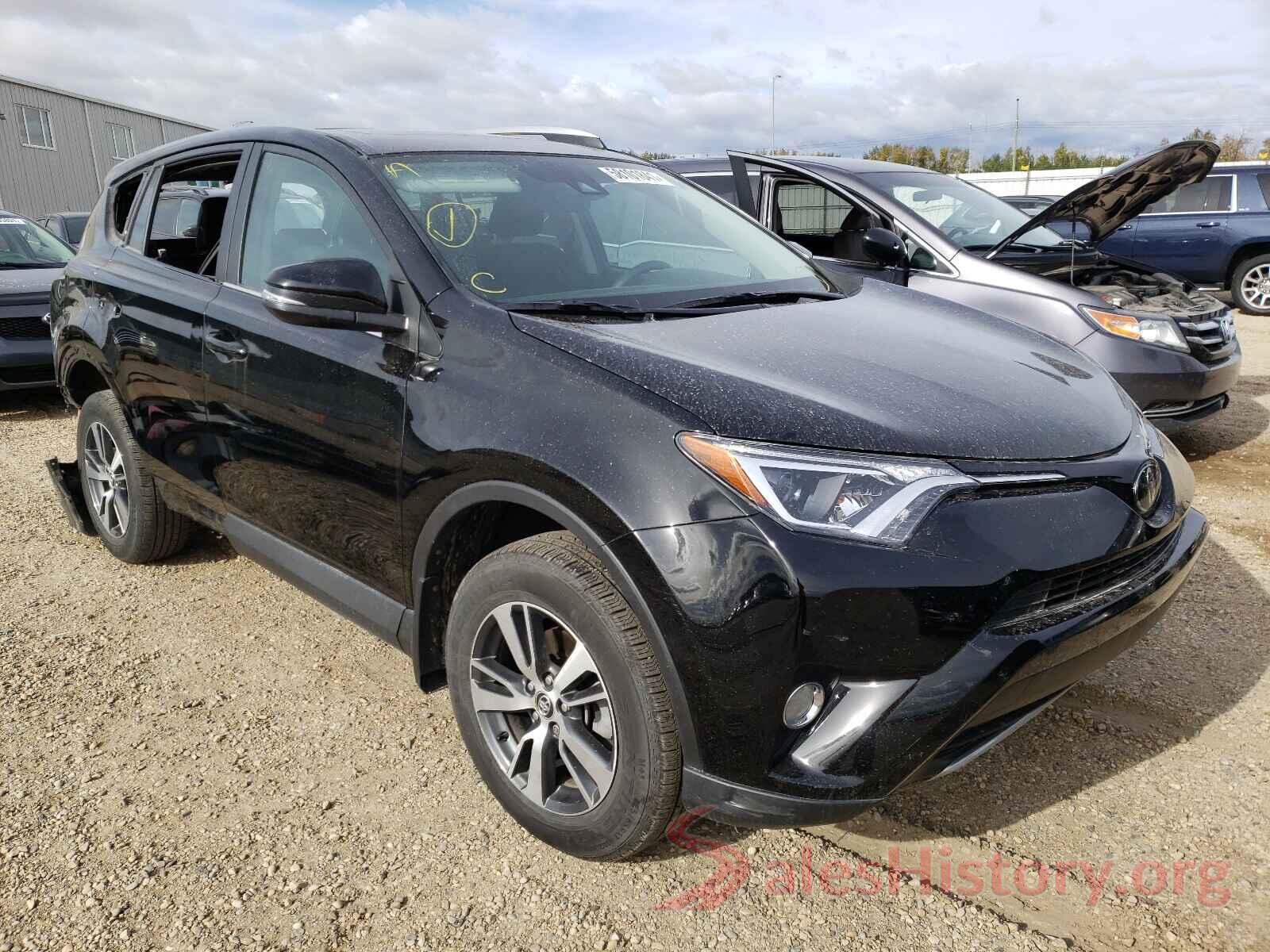 2T3RFREV6JW831868 2018 TOYOTA RAV4