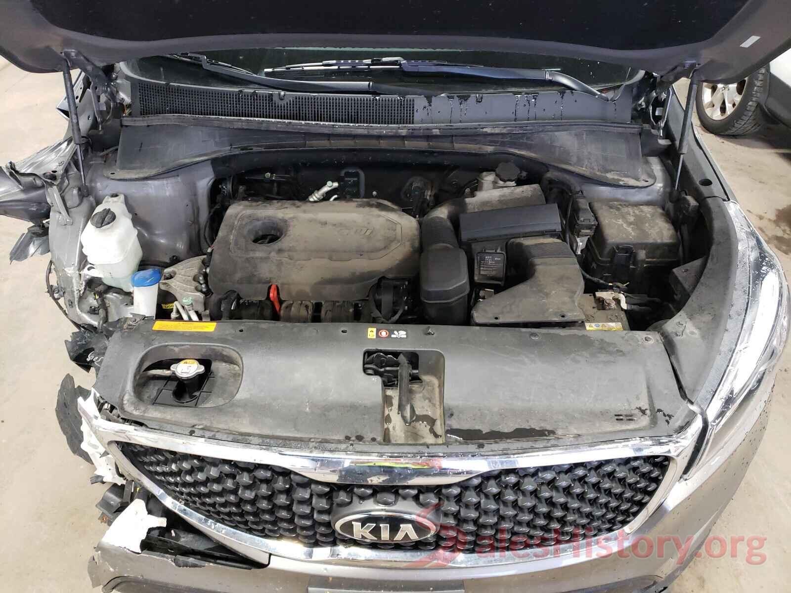 5XYPGDA30GG040982 2016 KIA SORENTO