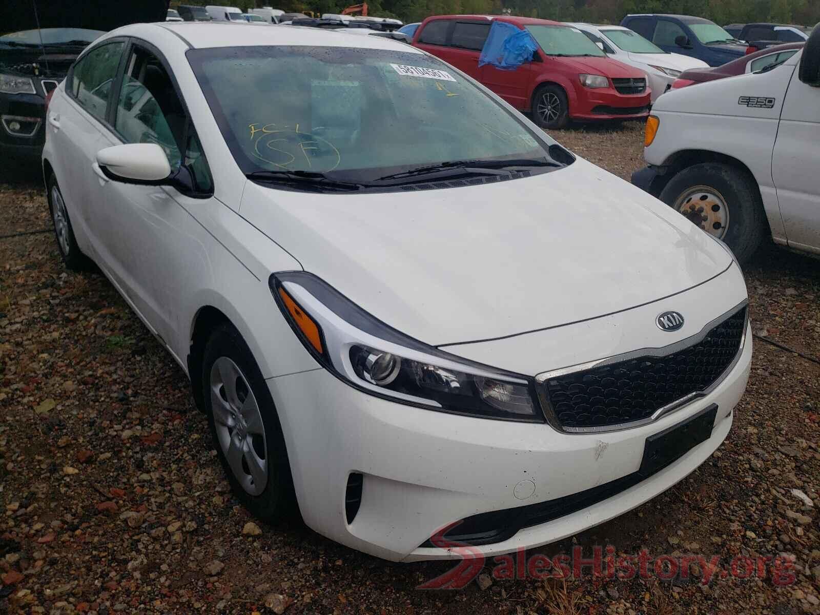 3KPFK4A7XHE063083 2017 KIA FORTE