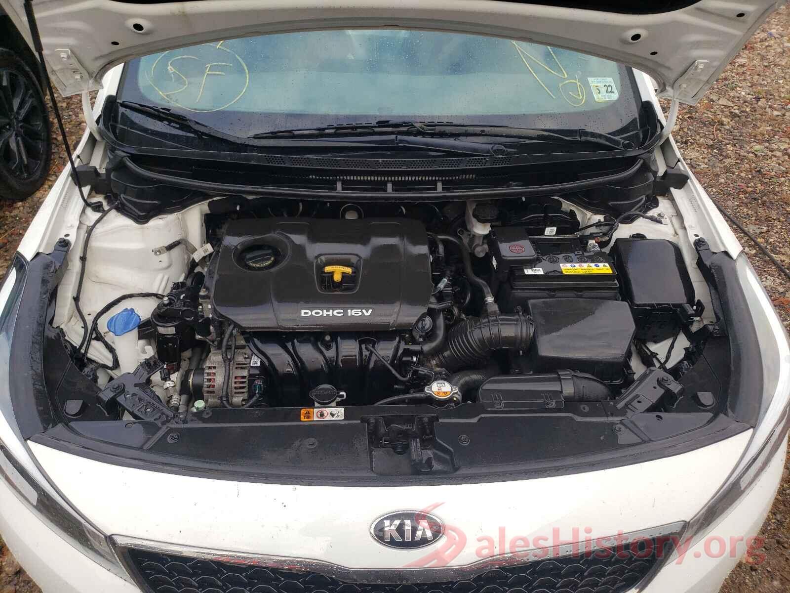 3KPFK4A7XHE063083 2017 KIA FORTE