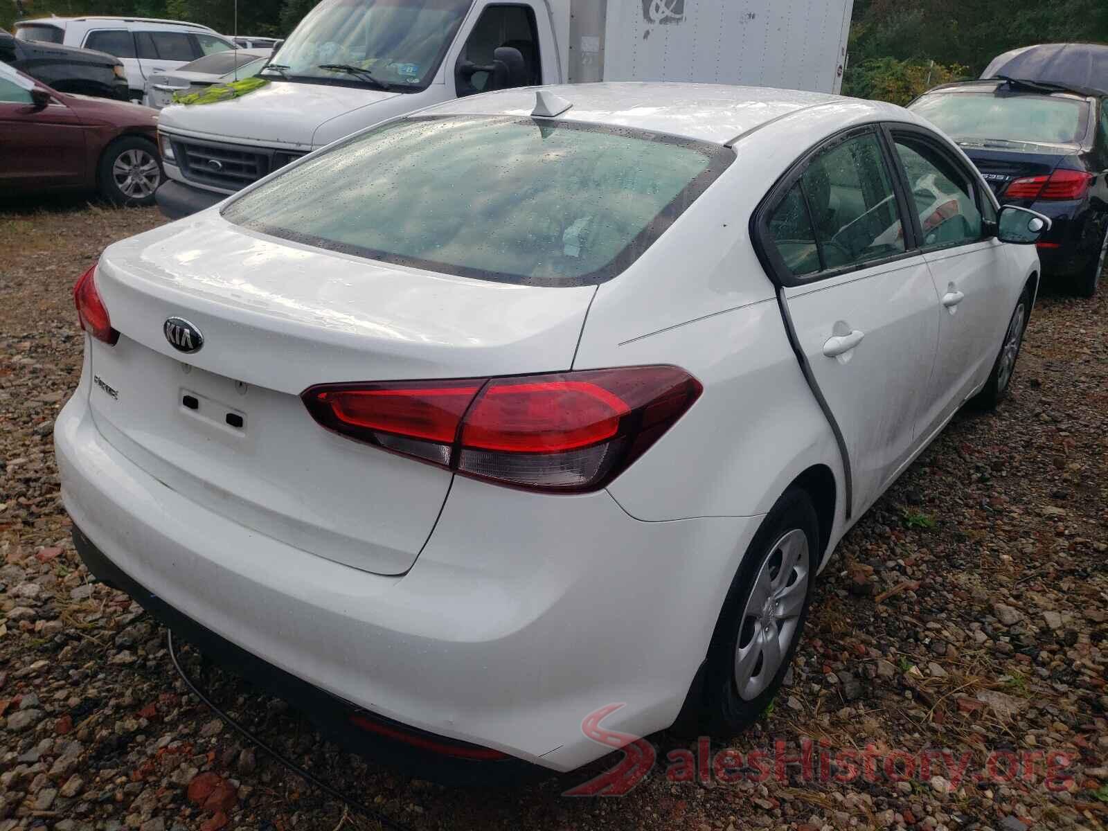 3KPFK4A7XHE063083 2017 KIA FORTE