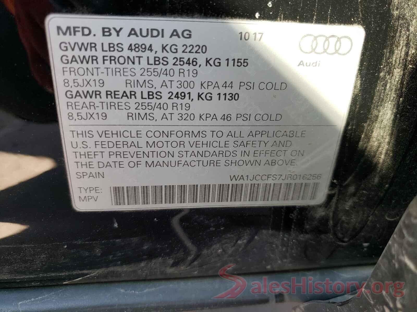 WA1JCCFS7JR016256 2018 AUDI Q3