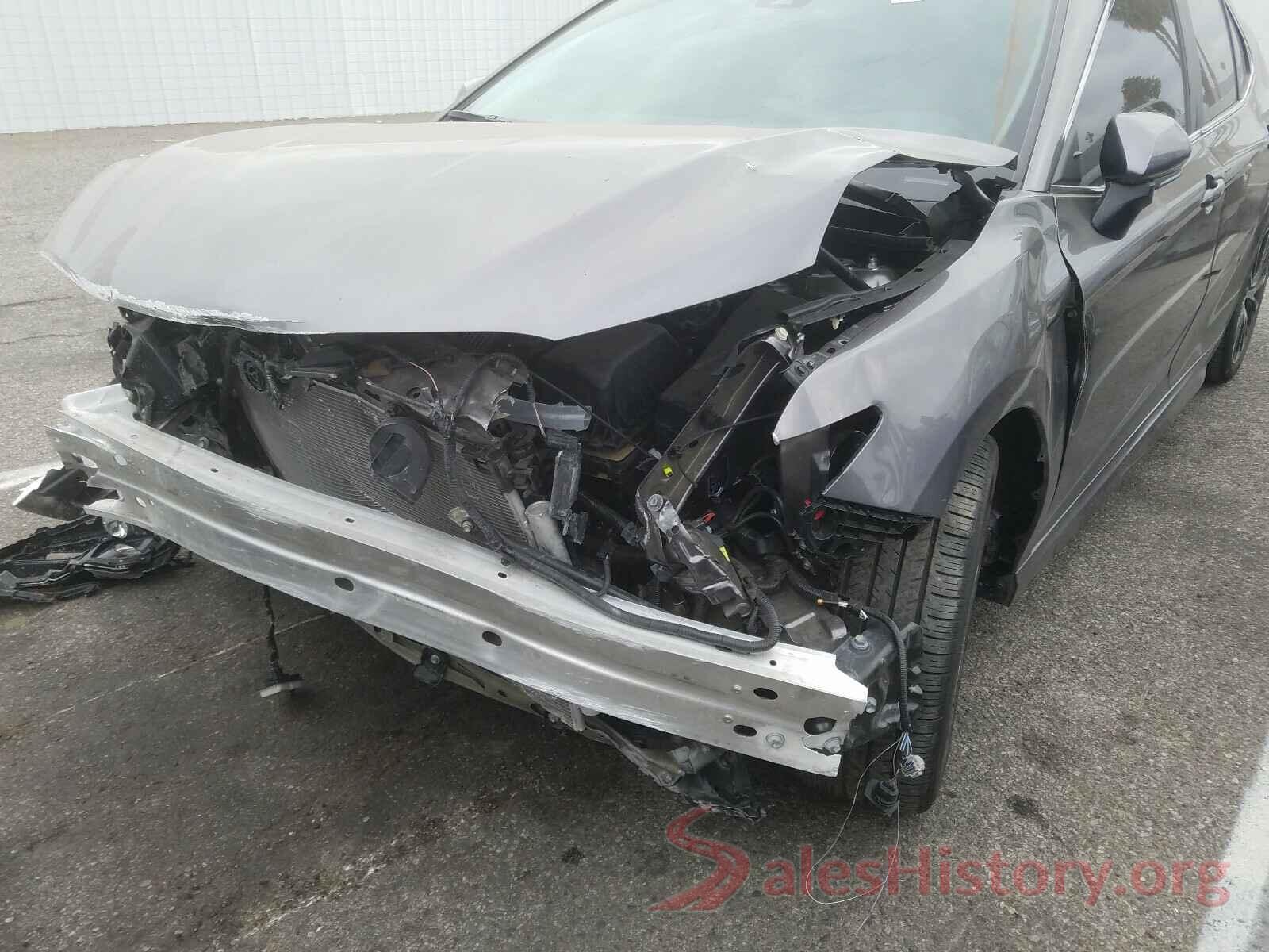 4T1J31AK9LU520305 2020 TOYOTA CAMRY